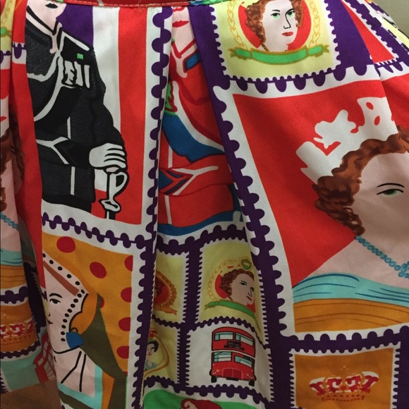 RARE Vintage Sz S punk rock “God save the QUEEN” circle style w/pockets & zipper - Picture 3 of 5